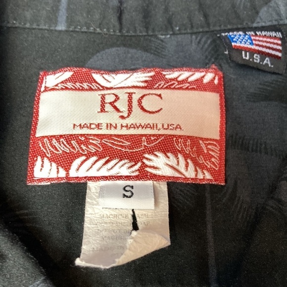 RJC Hawaiian shirt made in USA - Picture 2 of 6